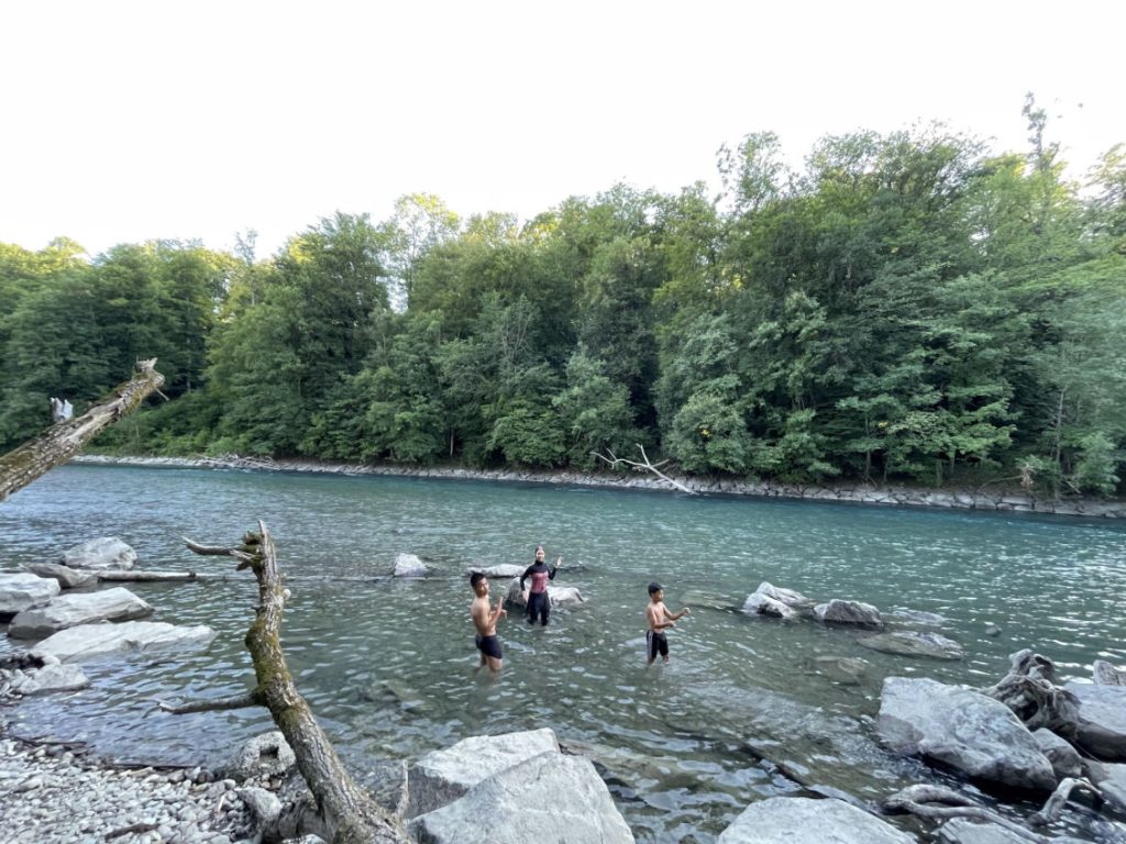 AnnasFam @ Die Aare, der längste gänzlich innerhalb der Schweiz verlaufende Fluss